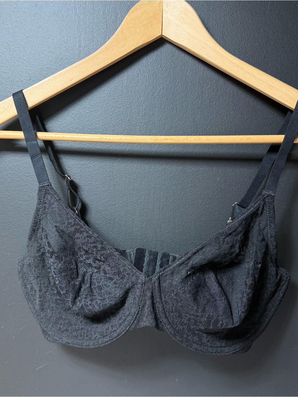 Natori
Women's Pretty Smooth Seamless Underwire Bra 734318